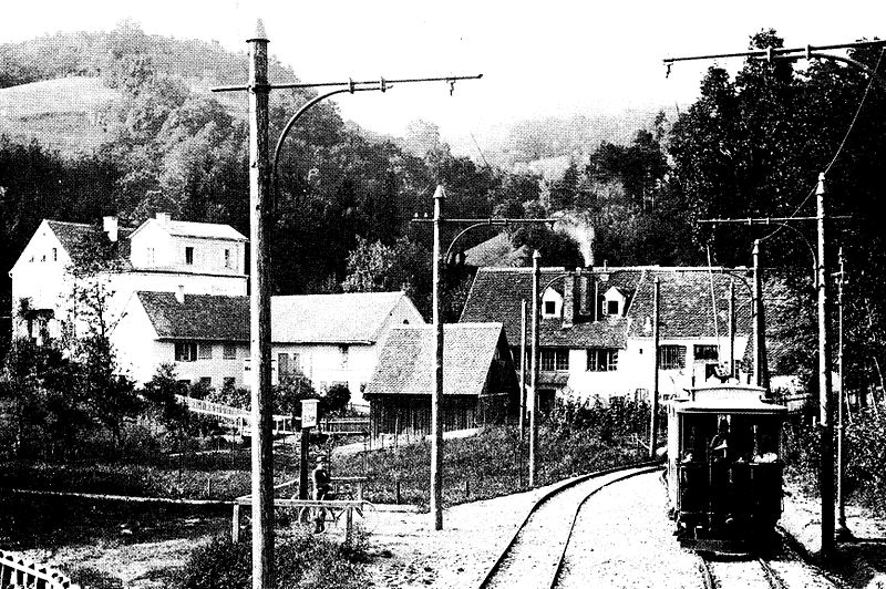 Graz suburban tram photo