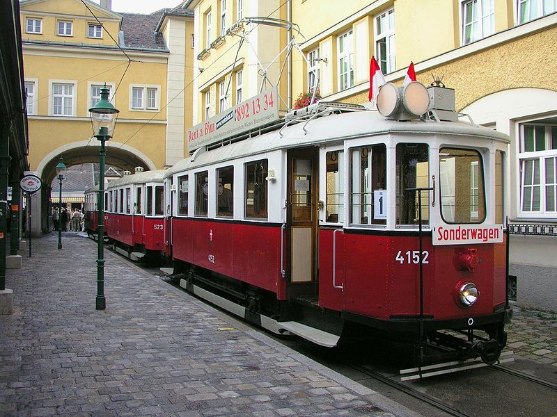 Vienna tram photo