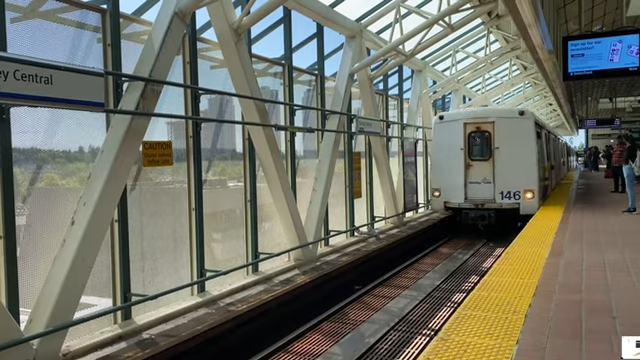 Vancouver Skytrain Mark 1 Video
