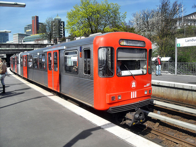 Hamburg U-Bahn photo