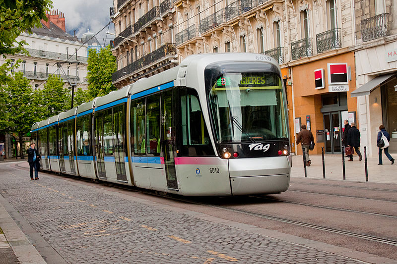 Grenoble Citadis tram photo