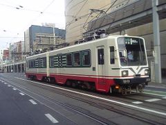 New Gifu tram photo