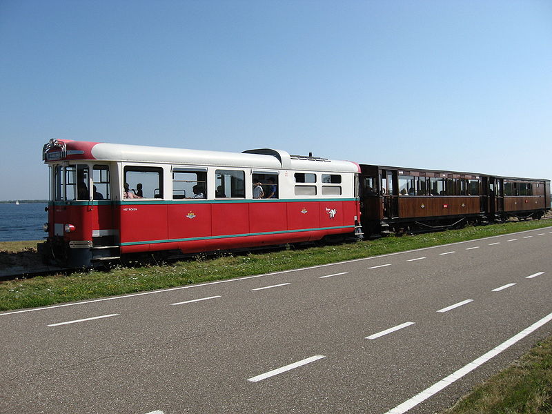 Rotterdam tram photo