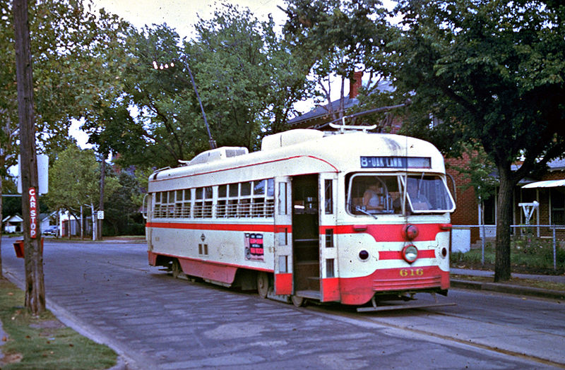 Dallas PCC streetcar photo